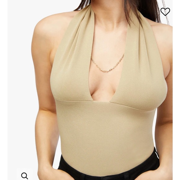 NWOT WeWoreWhat Halter Top in Oat Size Small - Picture 3 of 7